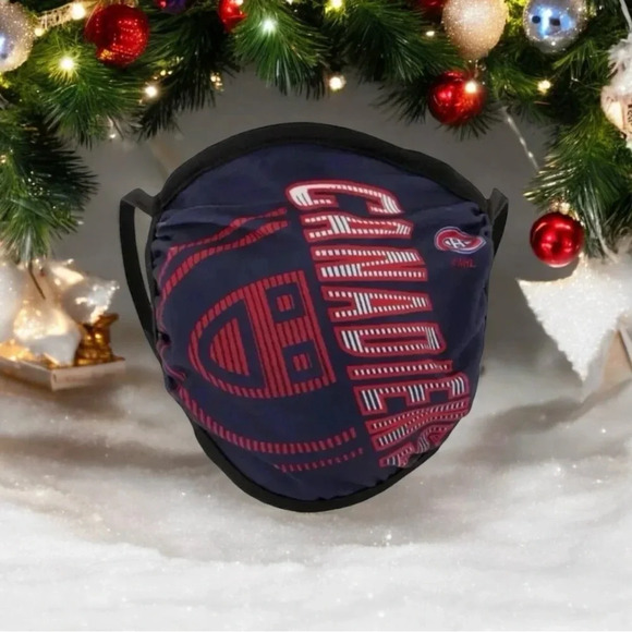 FREE 🆕 NHL Montreal Canadiens Face Covering - Picture 1 of 15